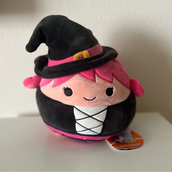Squishmallows Halloween Wexla Witch, Johanna Cauldron Flip-A-Mallow Plush. NEW - Picture 2 of 7